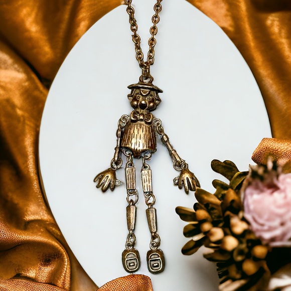 Jewelry - 48 hour Sale Vintage Bronze Pinocchio Long Necklace